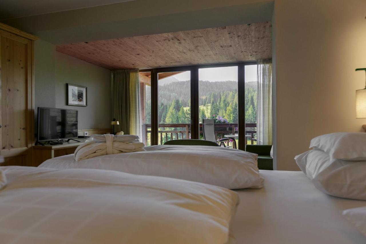 Hotel Gran Paradiso Сан-Кассиано Экстерьер фото
