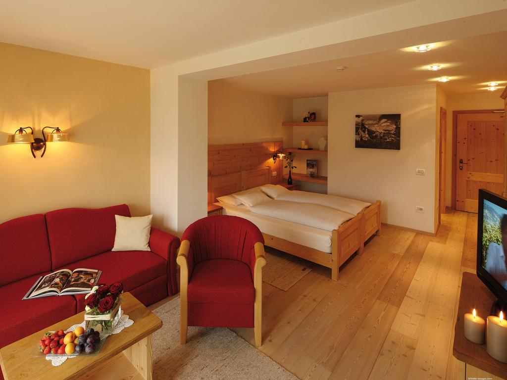 Hotel Gran Paradiso Сан-Кассиано Номер фото